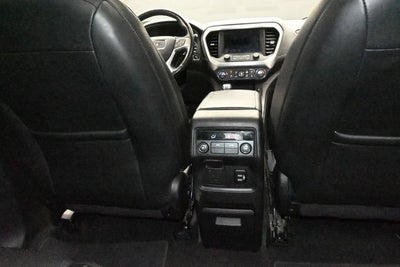 2017 GMC Acadia SLT
