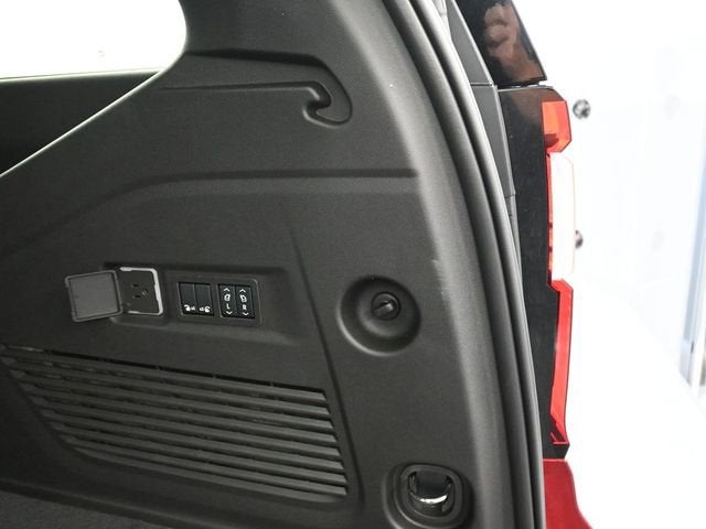 2025 GMC Yukon XL Elevation