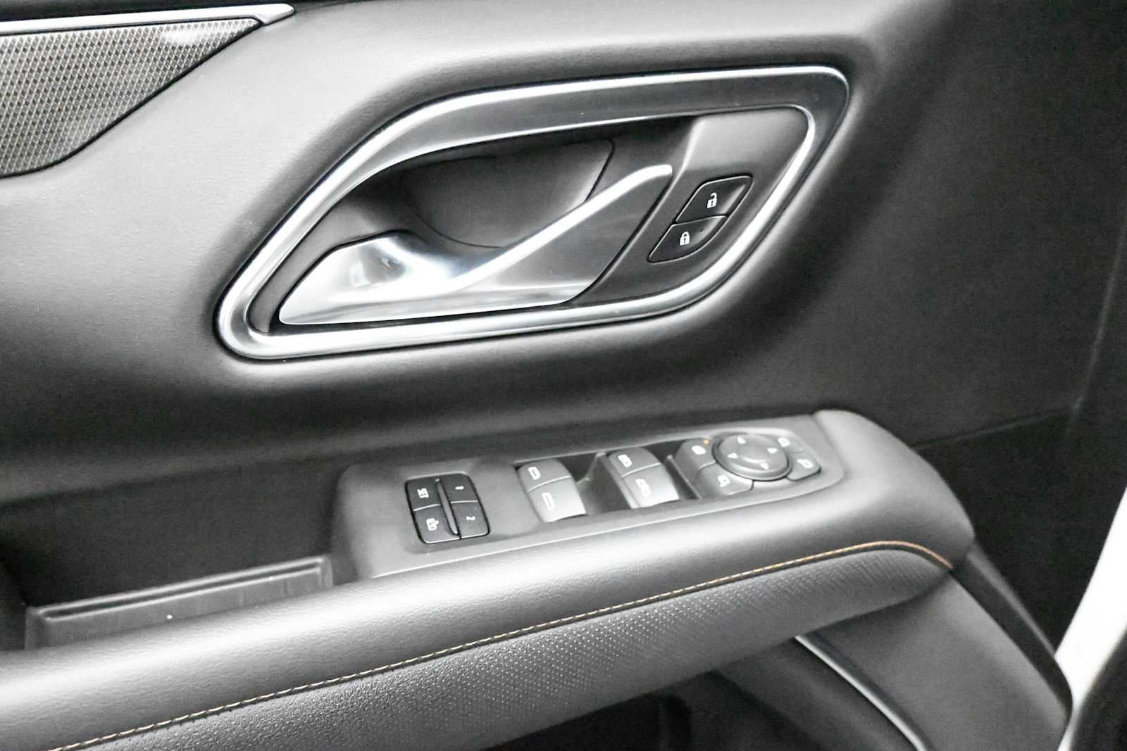 2022 GMC Yukon XL AT4