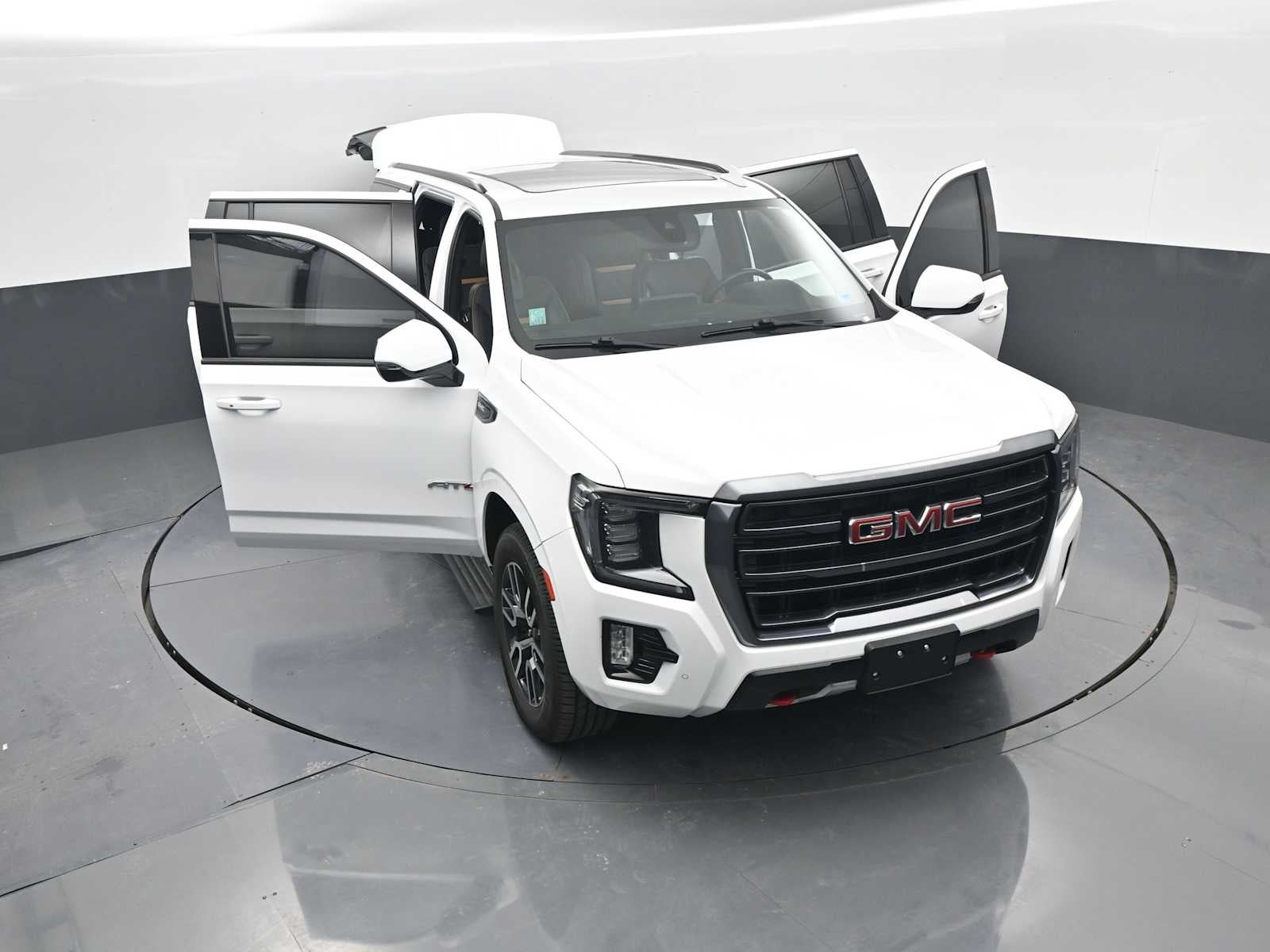 2022 GMC Yukon XL AT4