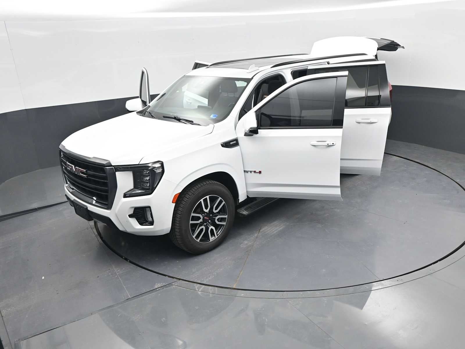 2022 GMC Yukon XL AT4