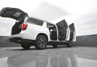 2022 GMC Yukon XL AT4