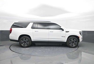 2022 GMC Yukon XL AT4