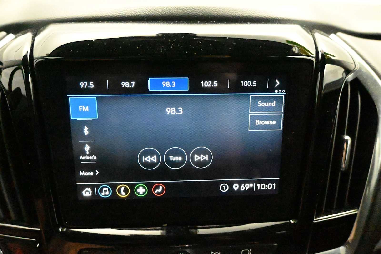 2020 Chevrolet Traverse LT Cloth