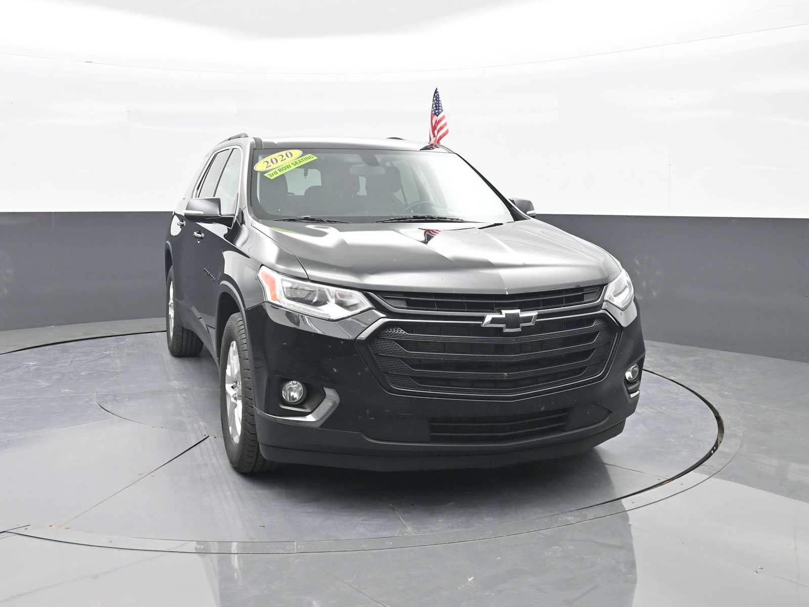 2020 Chevrolet Traverse LT Cloth