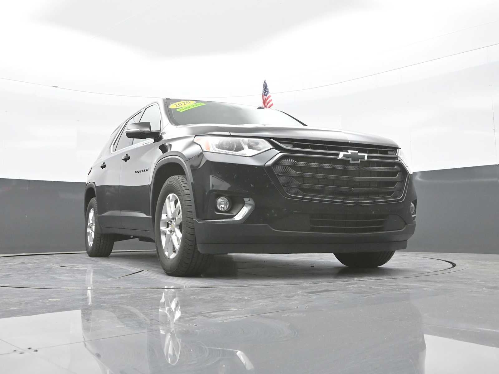 2020 Chevrolet Traverse LT Cloth