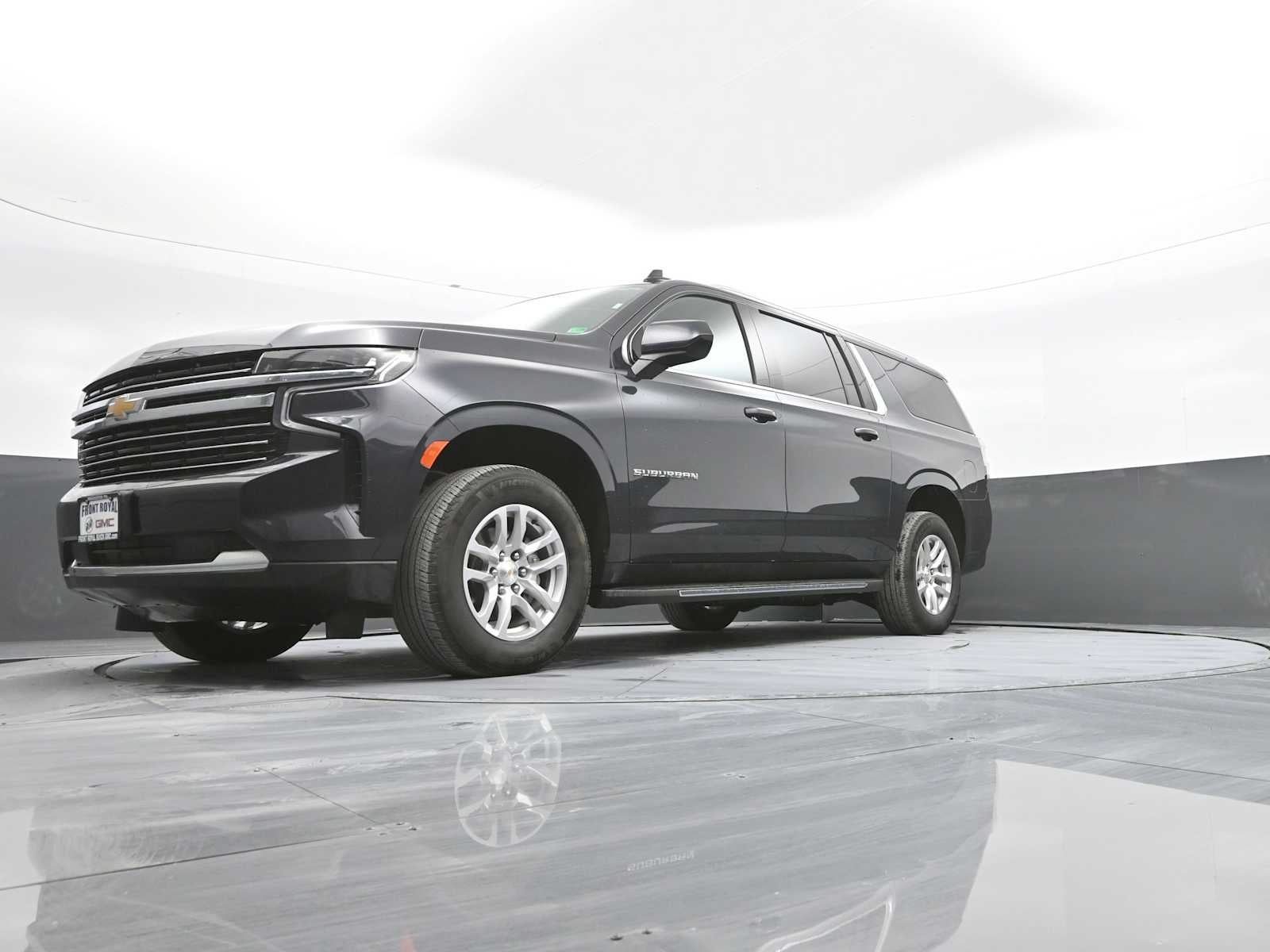 2024 Chevrolet Suburban LT