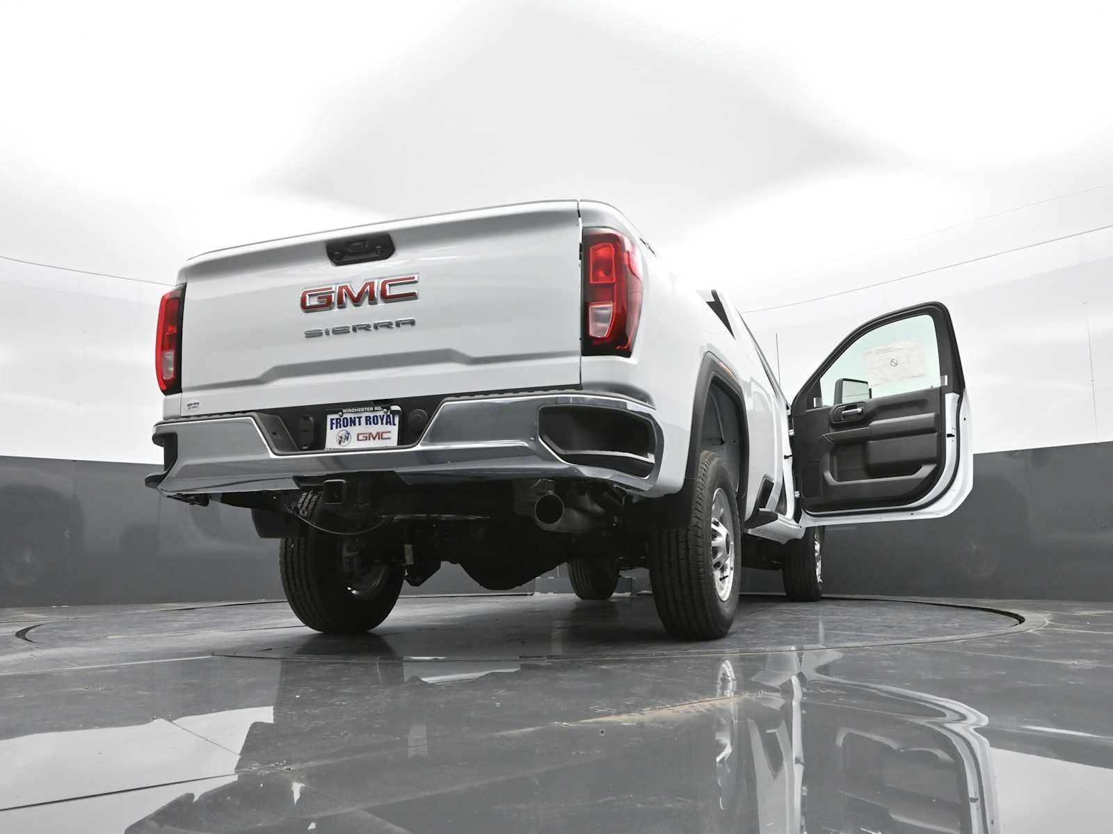 2025 GMC Sierra 2500 HD Pro