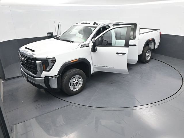 2025 GMC Sierra 2500 HD Pro