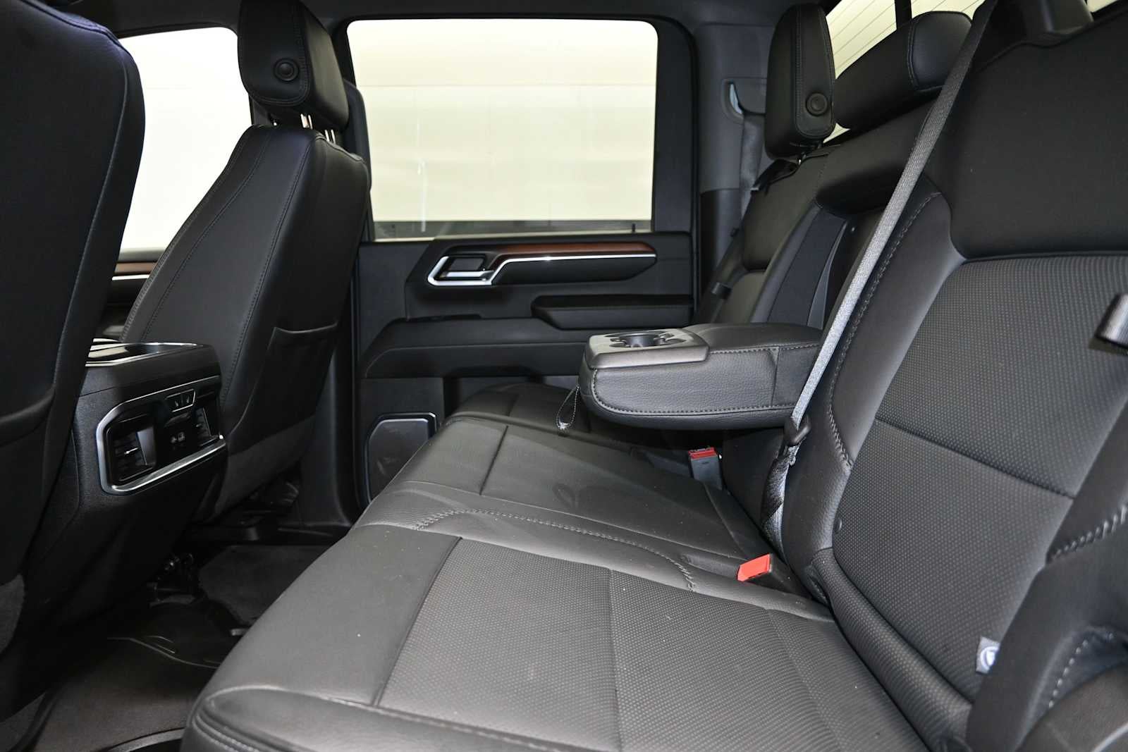 2024 GMC Sierra 3500 HD Denali