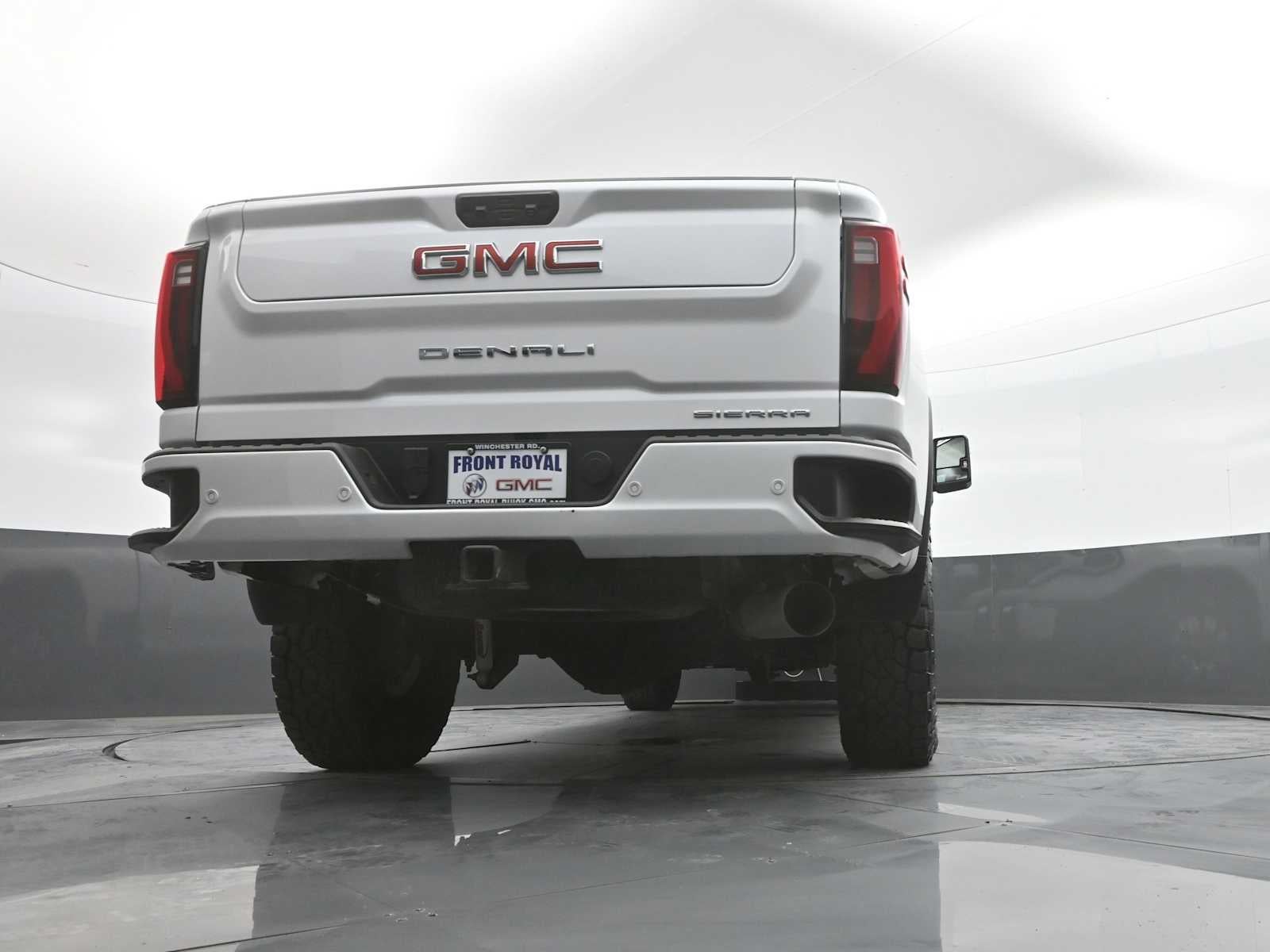 2024 GMC Sierra 3500 HD Denali