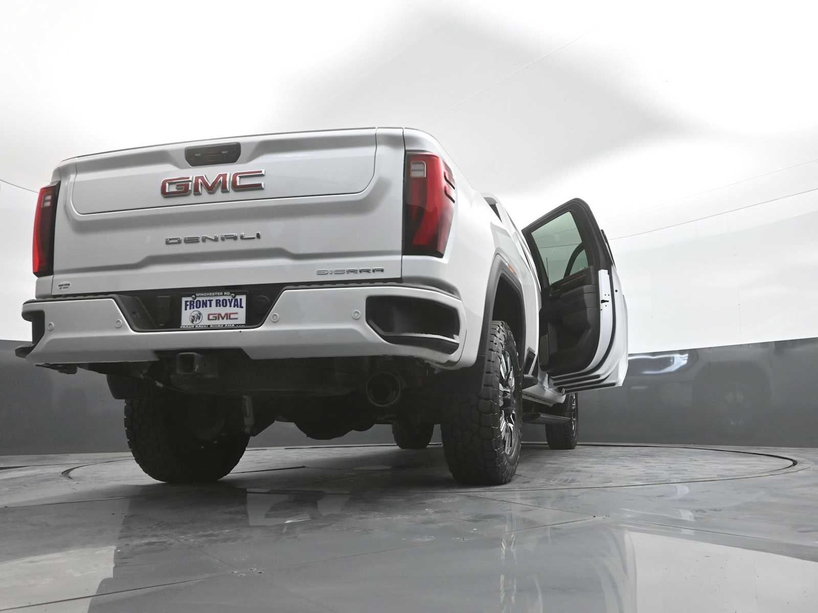 2024 GMC Sierra 3500 HD Denali