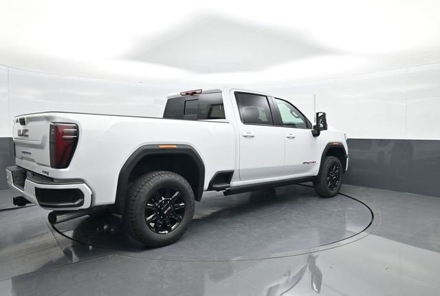 2025 GMC Sierra 2500 HD AT4