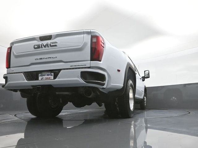 2026 GMC Sierra 3500 HD Denali Ultimate DRW