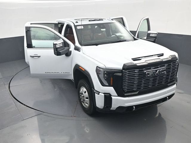 2026 GMC Sierra 3500 HD Denali Ultimate DRW