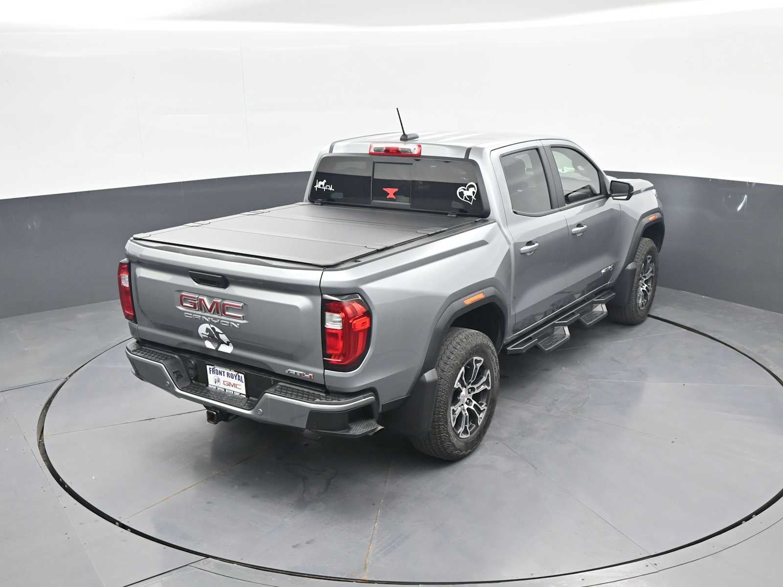 2024 GMC Canyon AT4