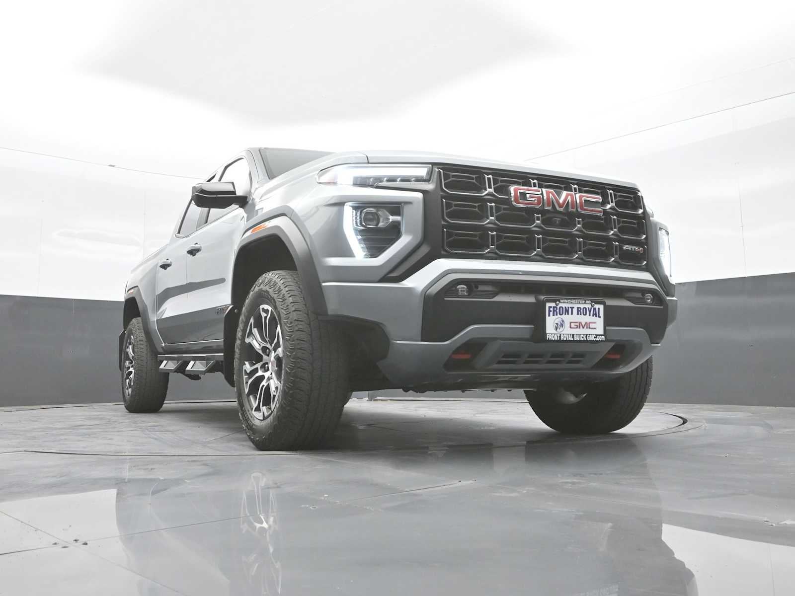 2024 GMC Canyon AT4