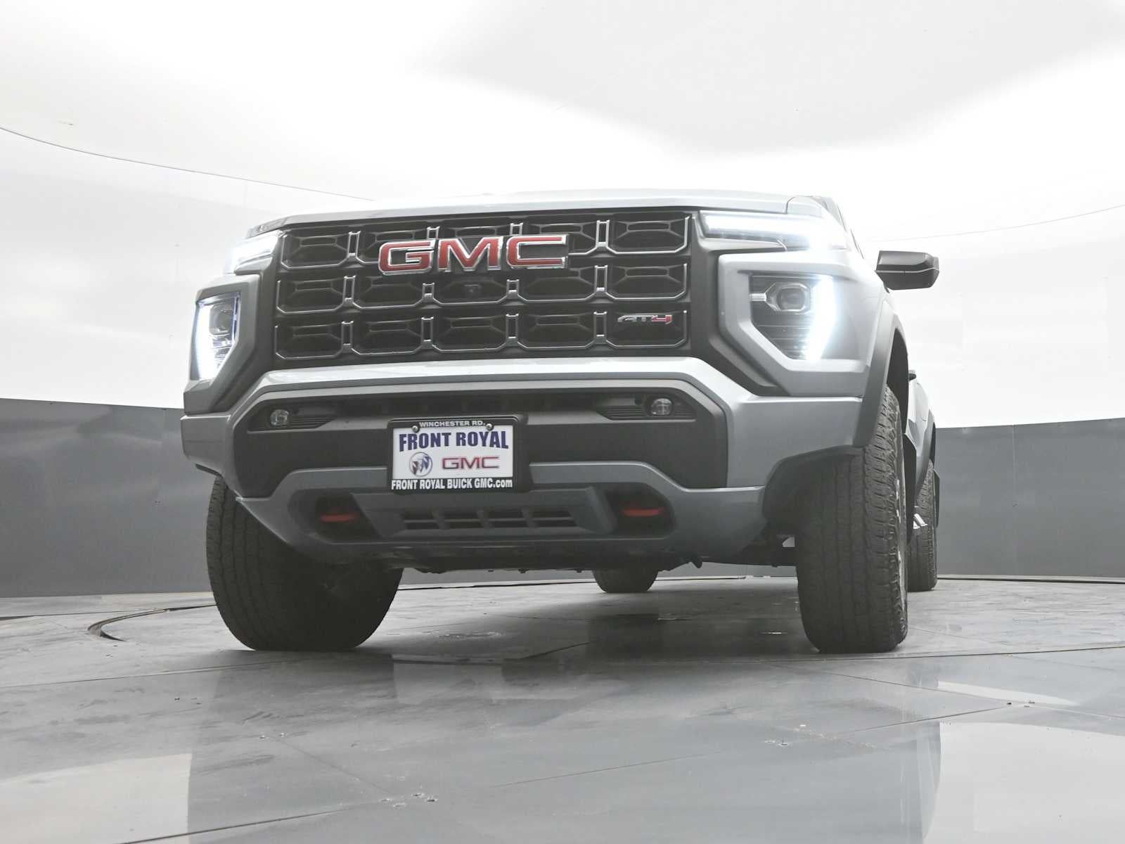 2024 GMC Canyon AT4