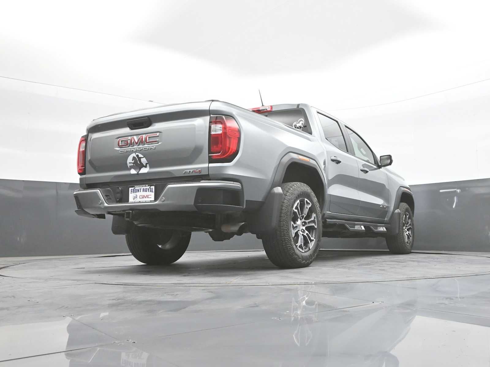 2024 GMC Canyon AT4