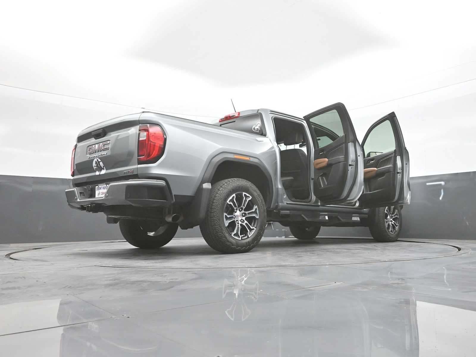 2024 GMC Canyon AT4