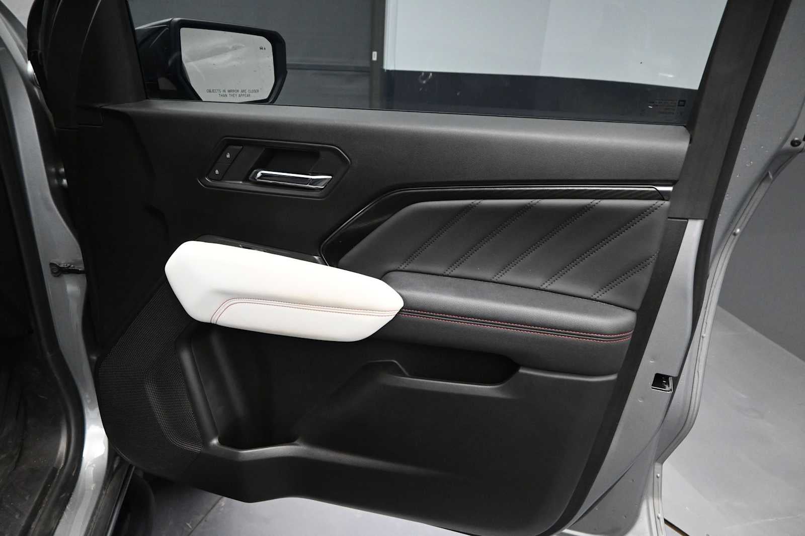 2023 GMC Canyon AT4X