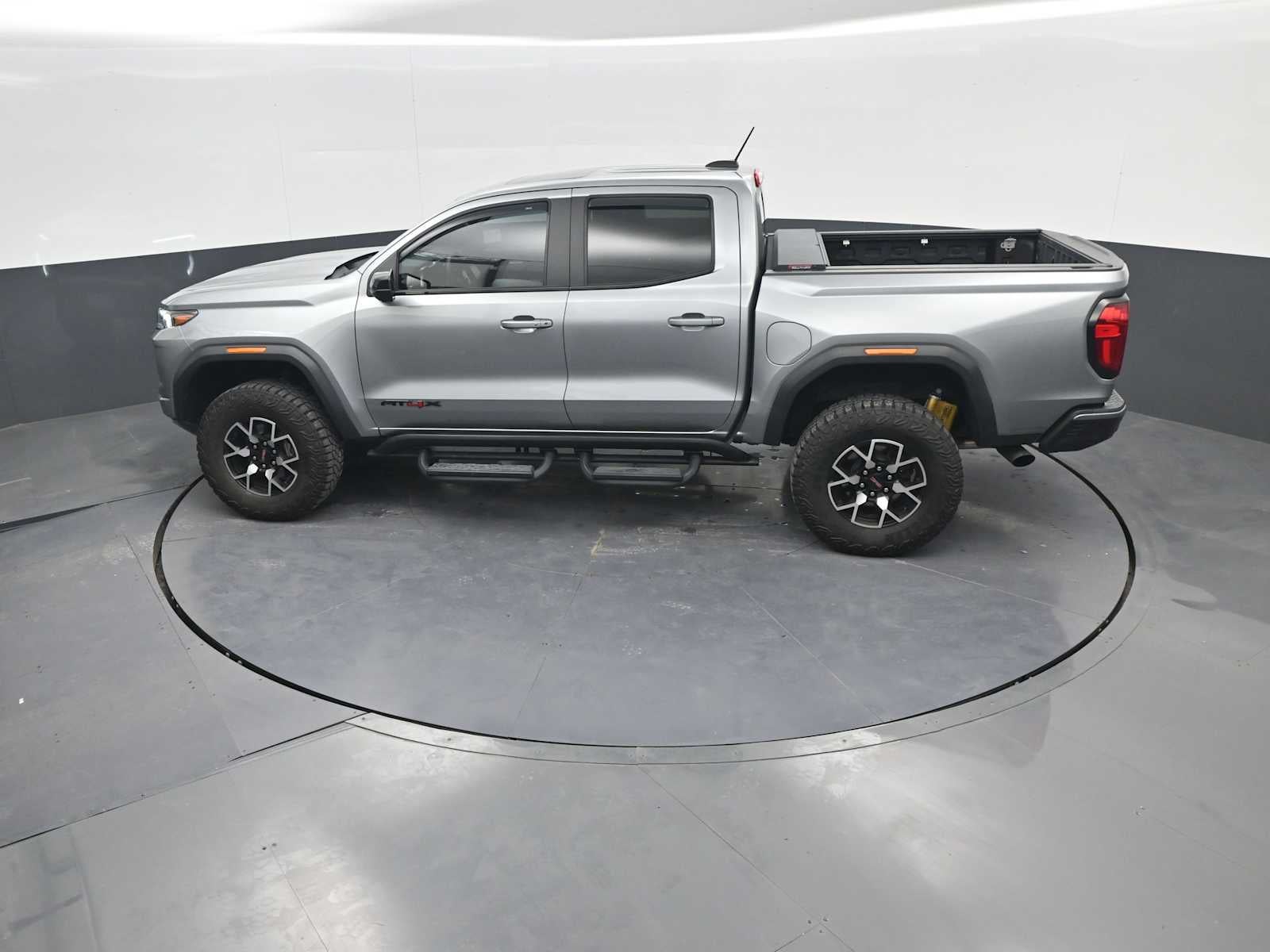 2023 GMC Canyon AT4X