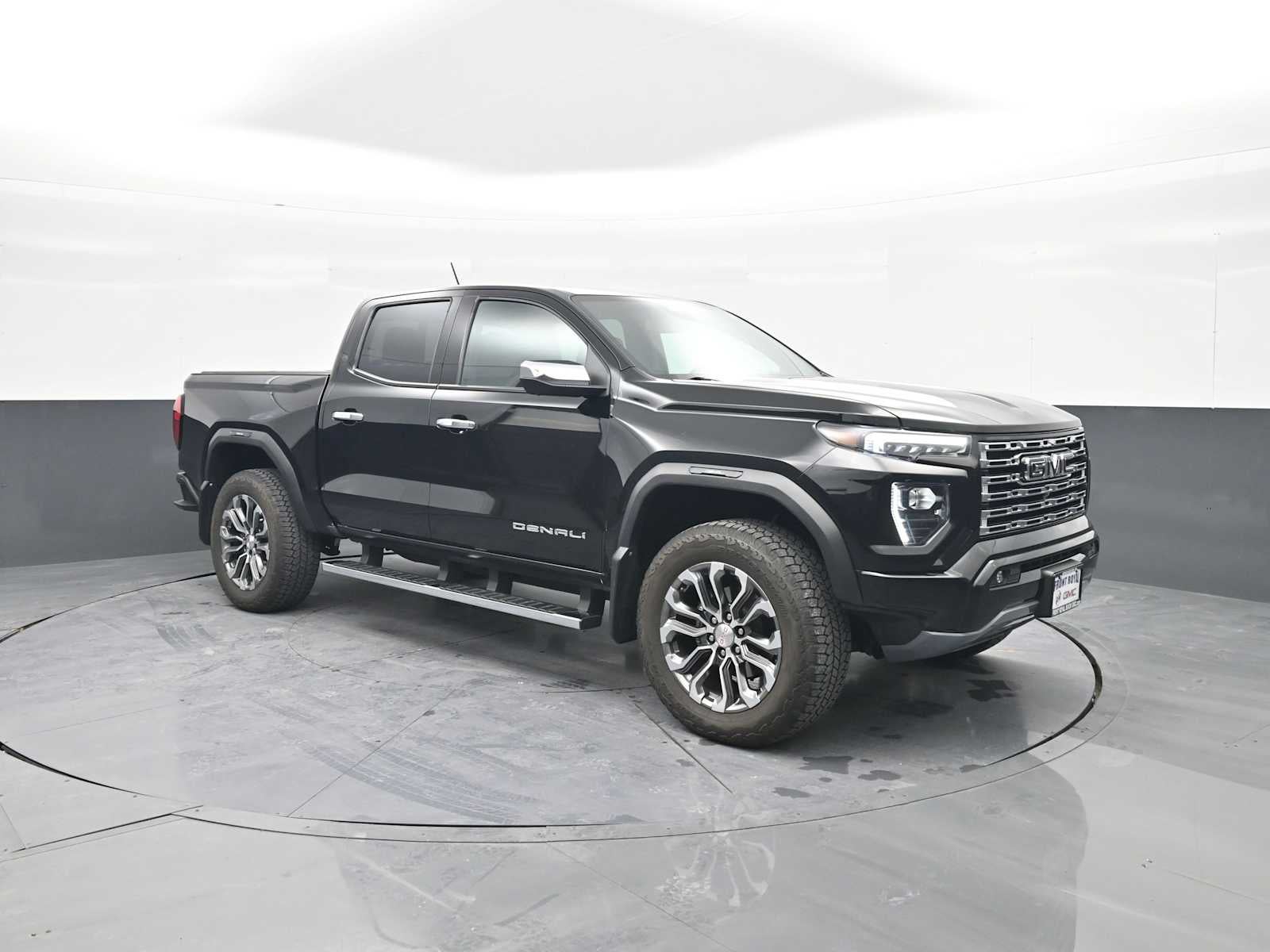 2023 GMC Canyon Denali
