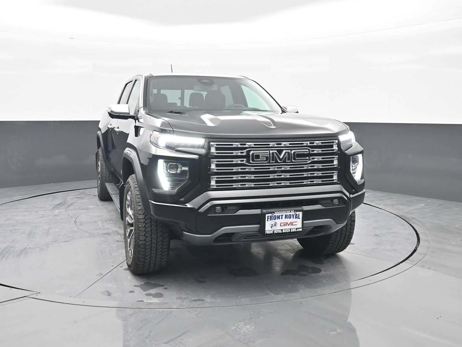 2023 GMC Canyon Denali