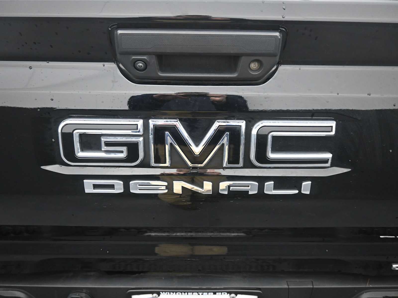 2023 GMC Canyon Denali