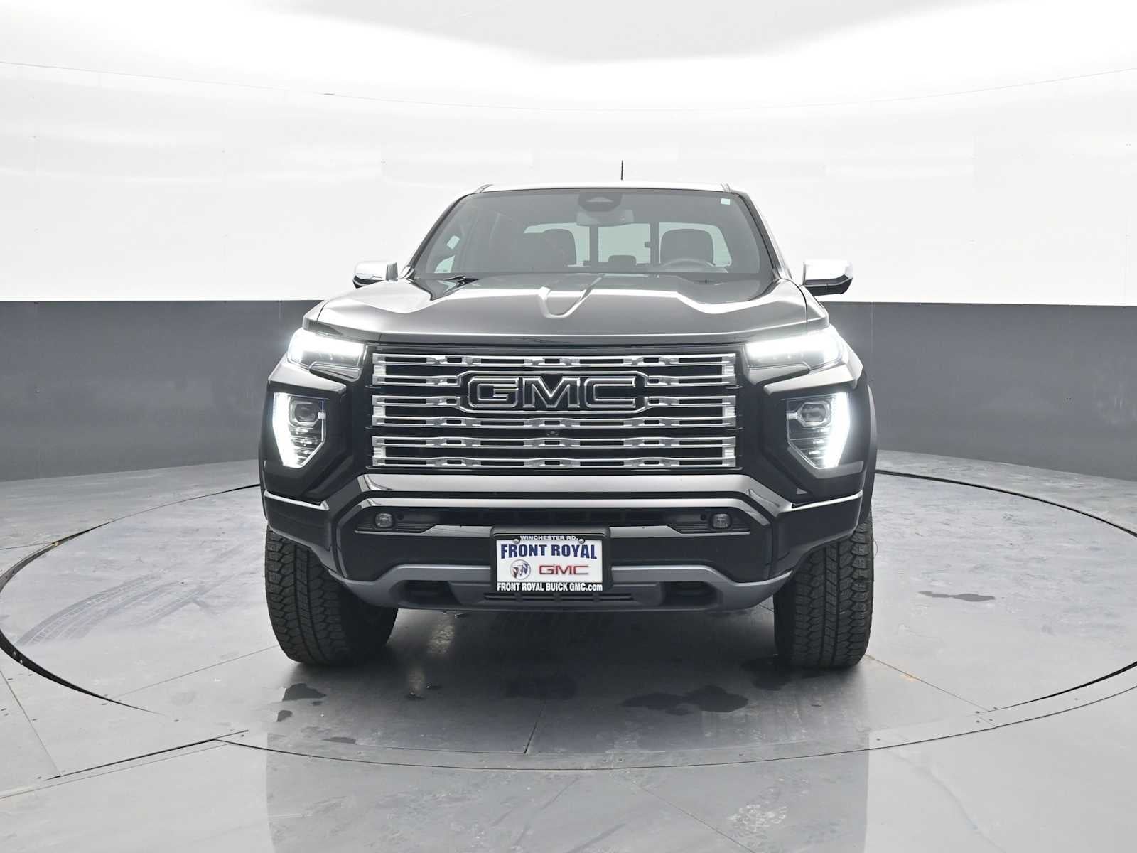 2023 GMC Canyon Denali