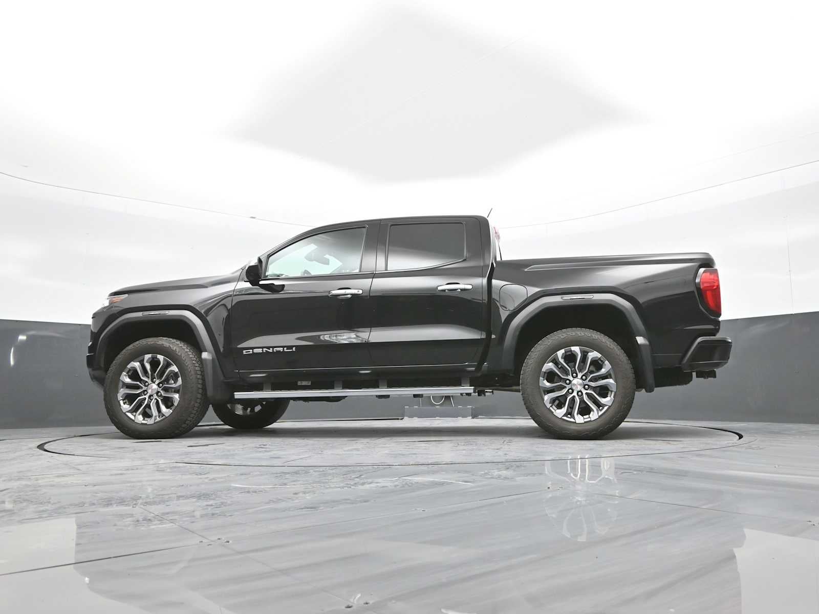 2023 GMC Canyon Denali