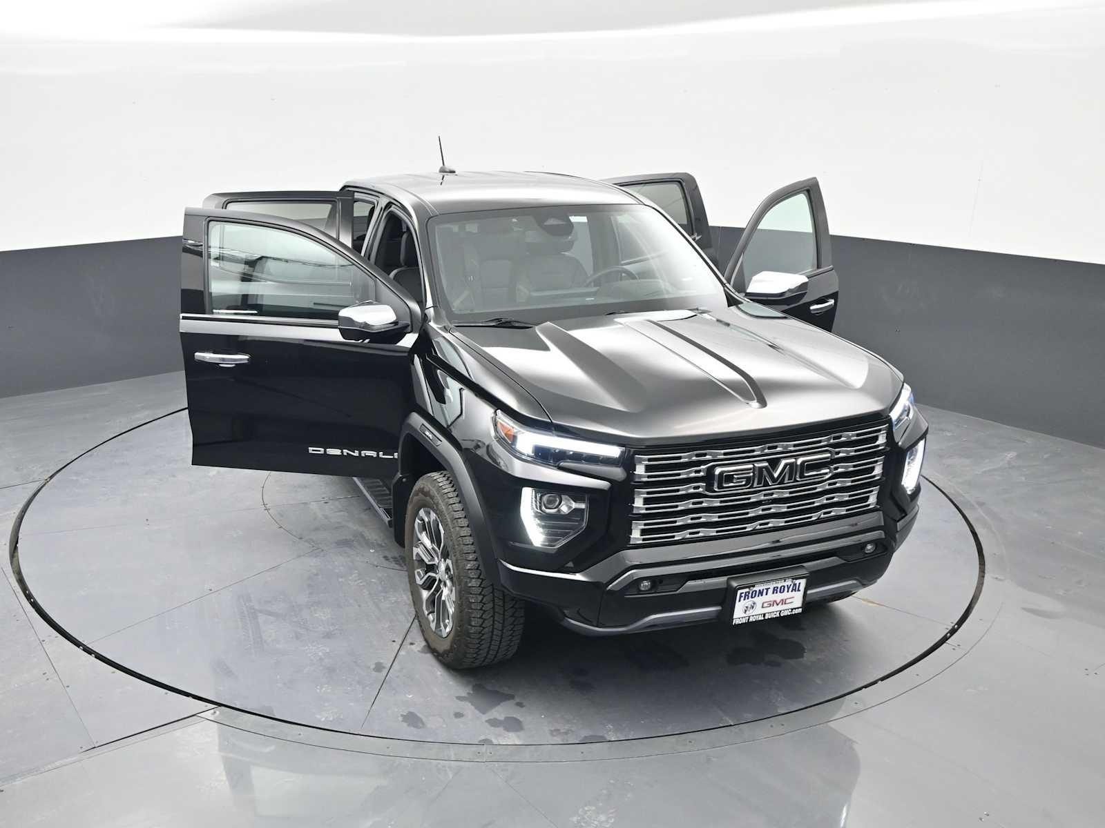 2023 GMC Canyon Denali