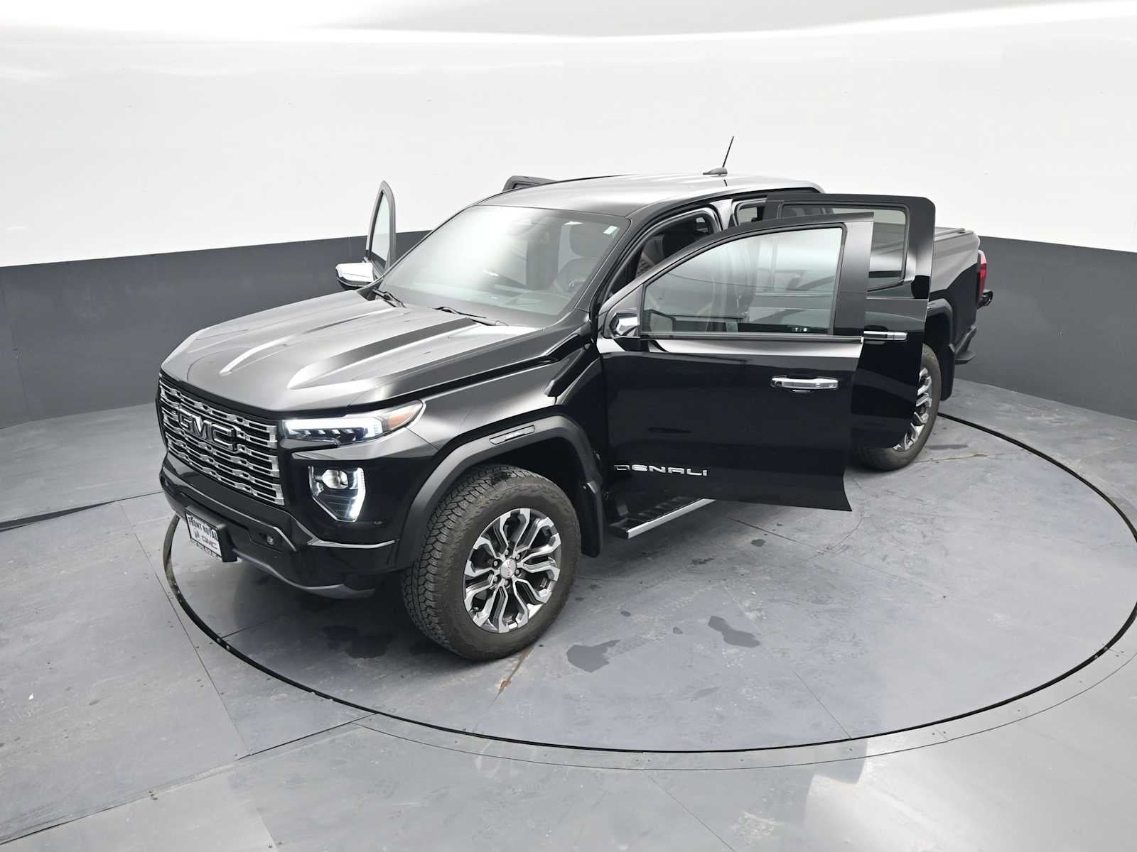 2023 GMC Canyon Denali