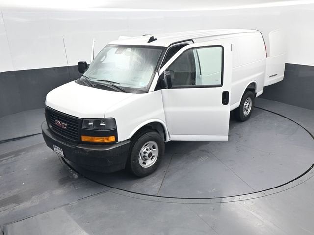 2025 GMC Savana Cargo Work Van