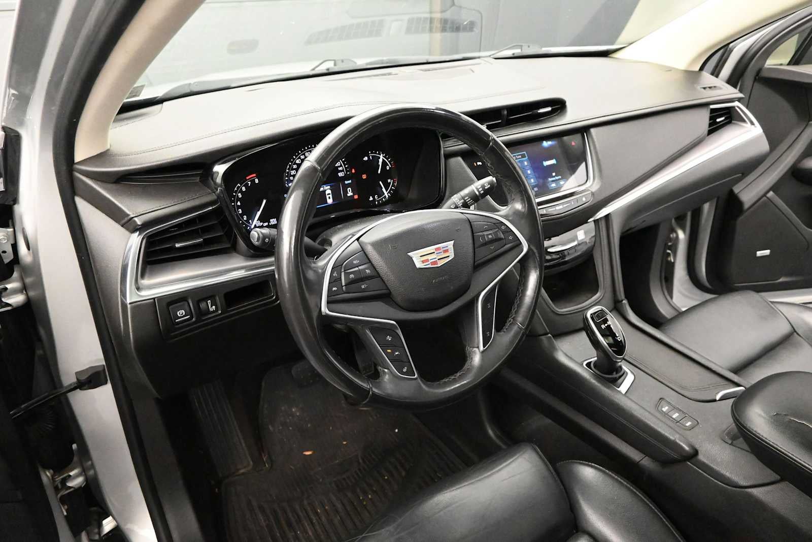 2017 Cadillac XT5 Luxury AWD