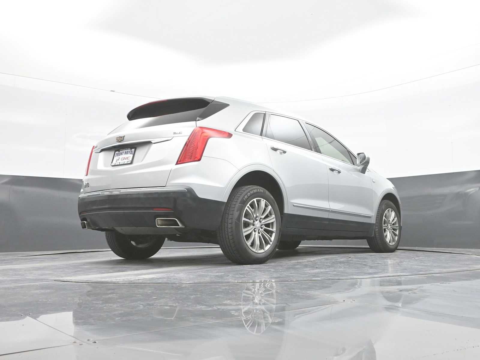 2017 Cadillac XT5 Luxury AWD