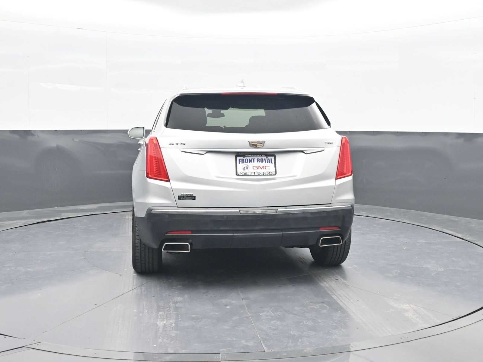 2017 Cadillac XT5 Luxury AWD