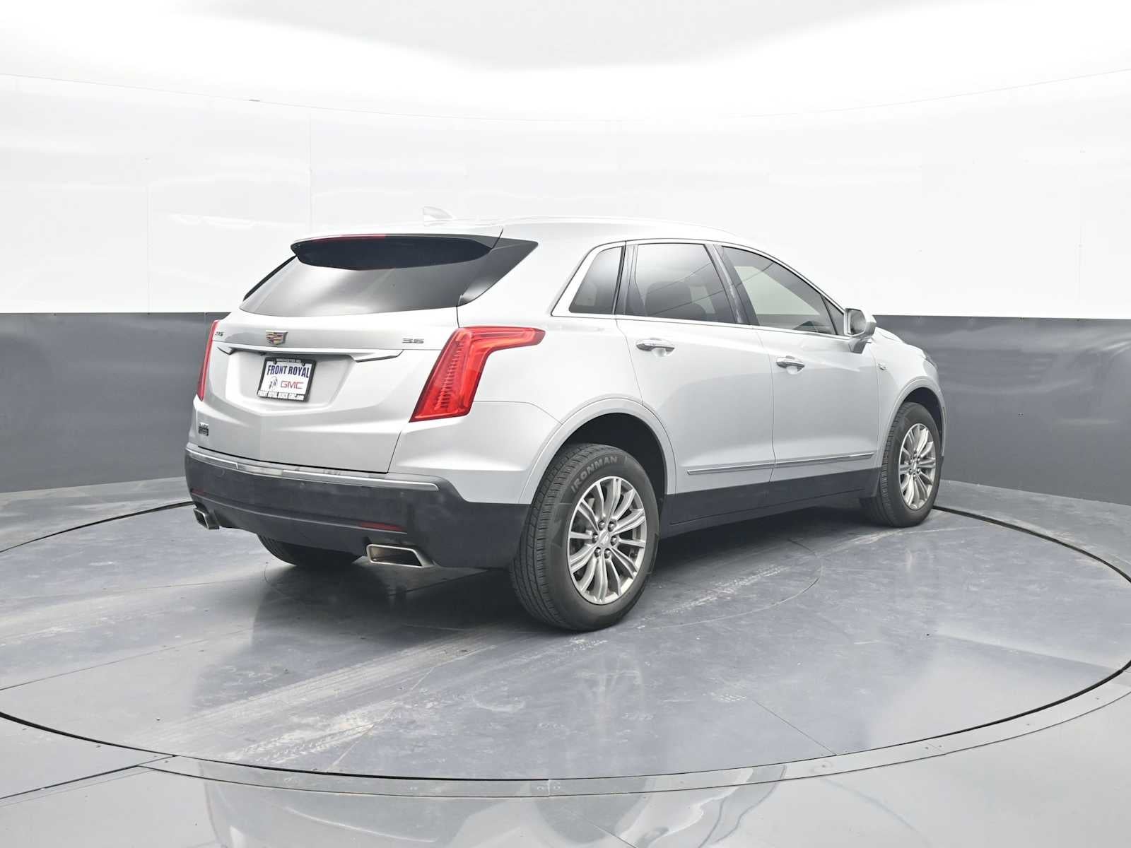 2017 Cadillac XT5 Luxury AWD