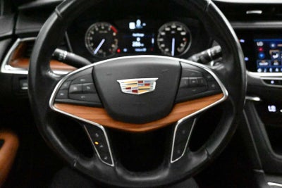 2020 Cadillac XT5 Premium Luxury