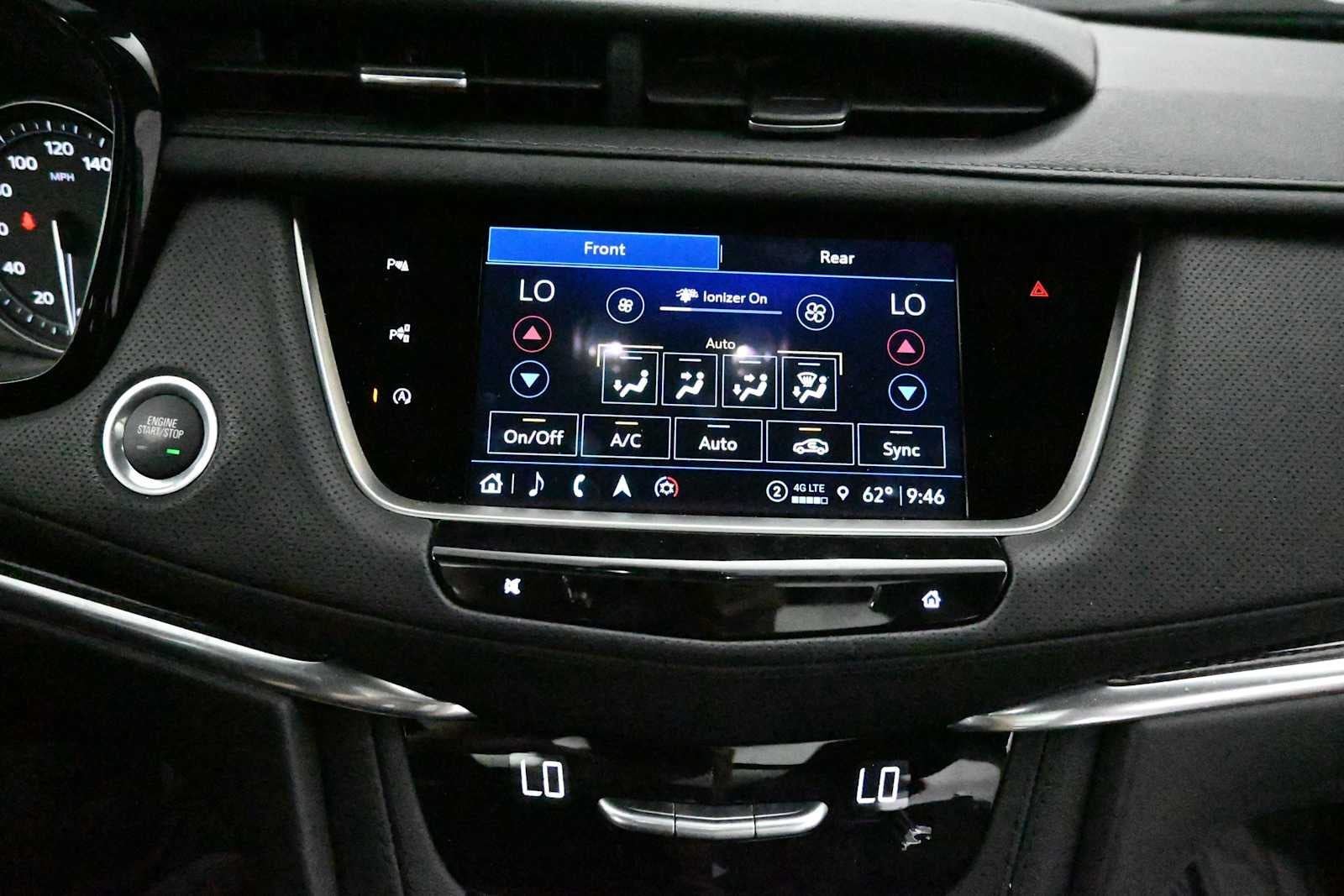 2024 Cadillac XT5 Sport