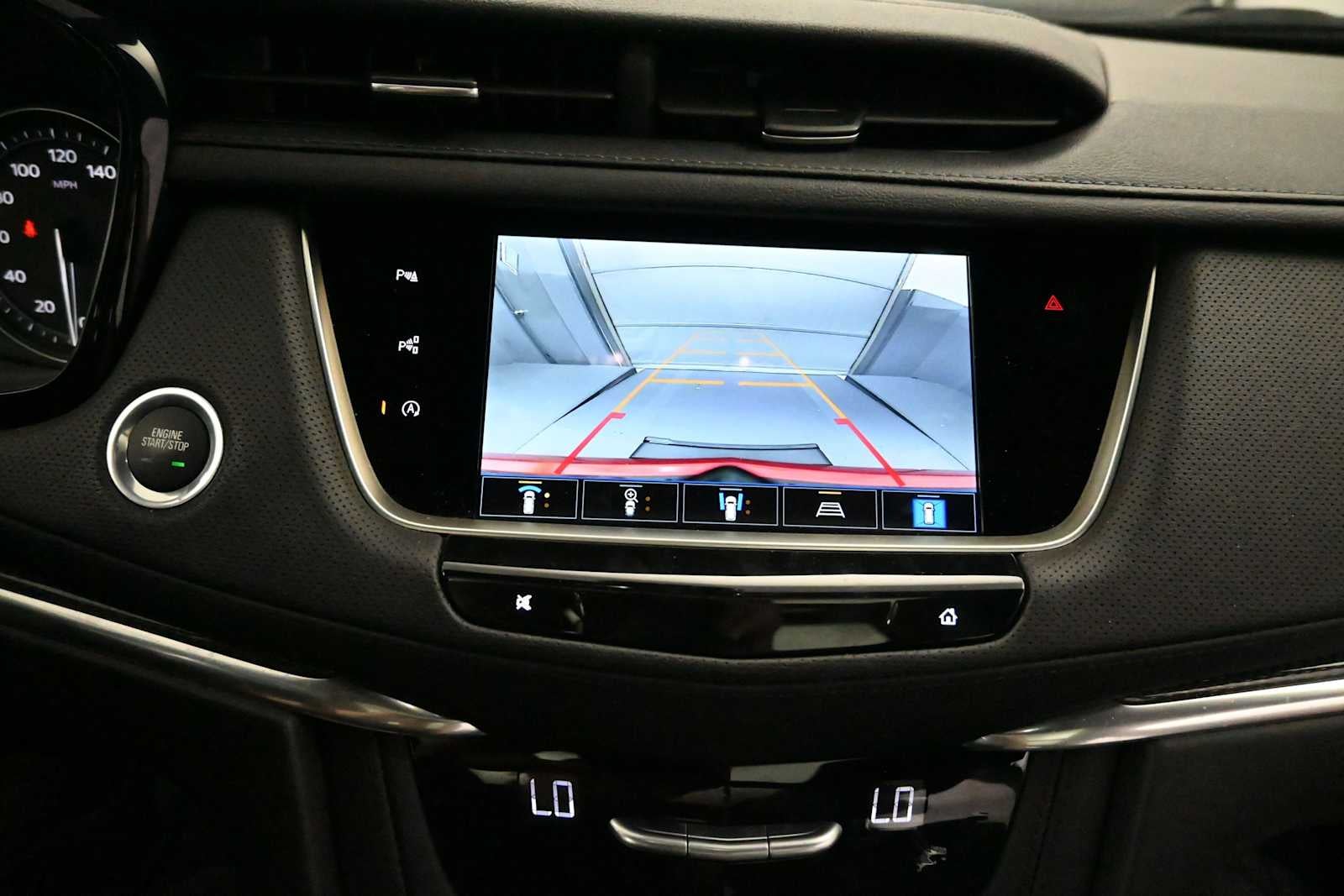 2024 Cadillac XT5 Sport