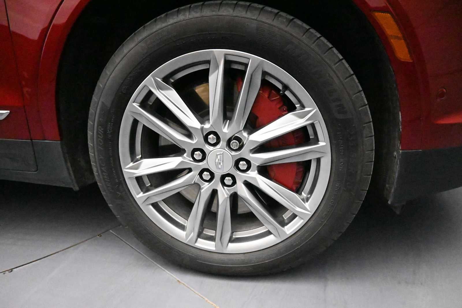 2024 Cadillac XT5 Sport