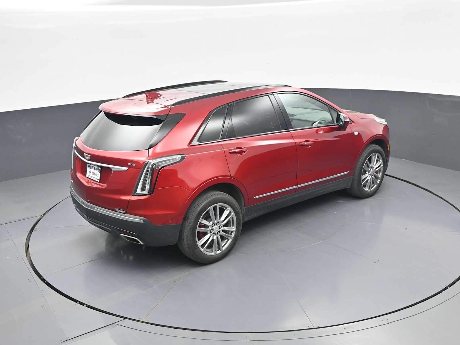 2024 Cadillac XT5 Sport