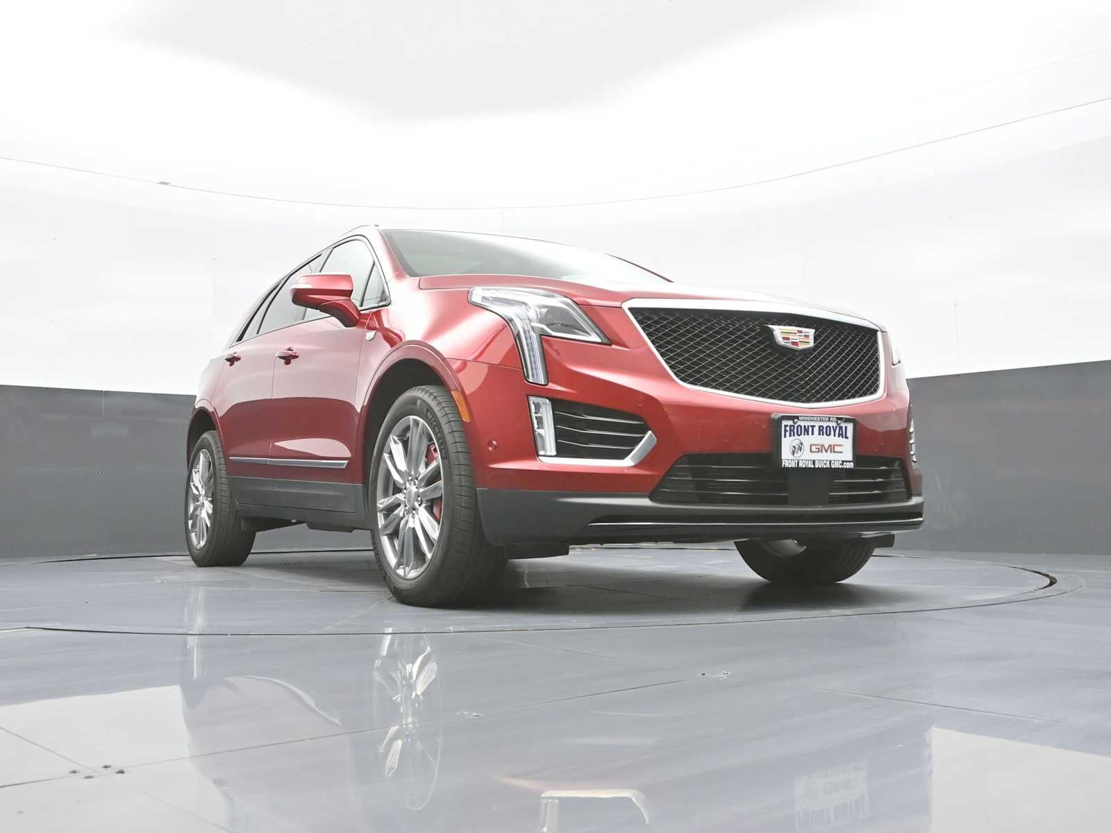 2024 Cadillac XT5 Sport