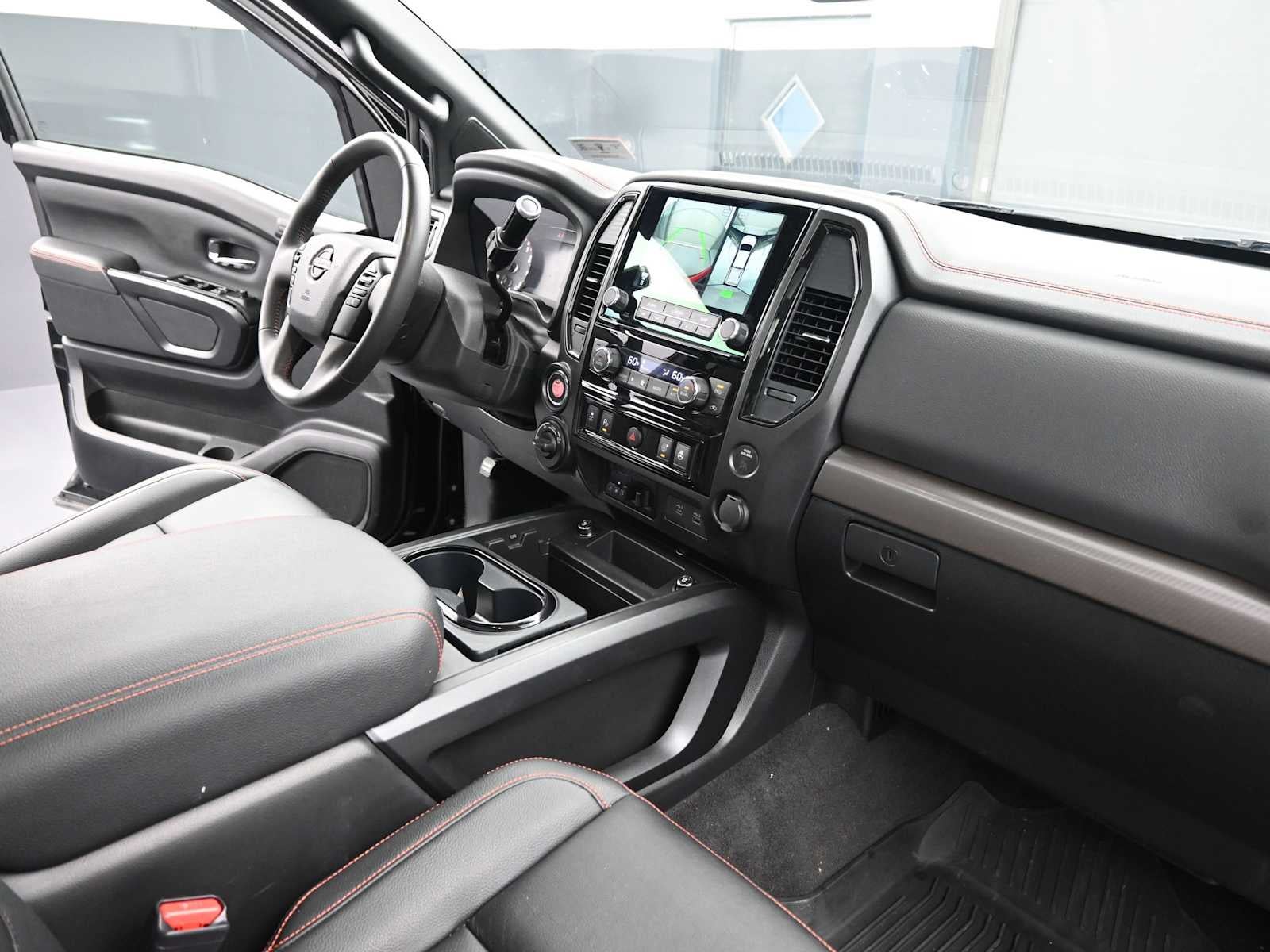 2024 Nissan Titan PRO-4X