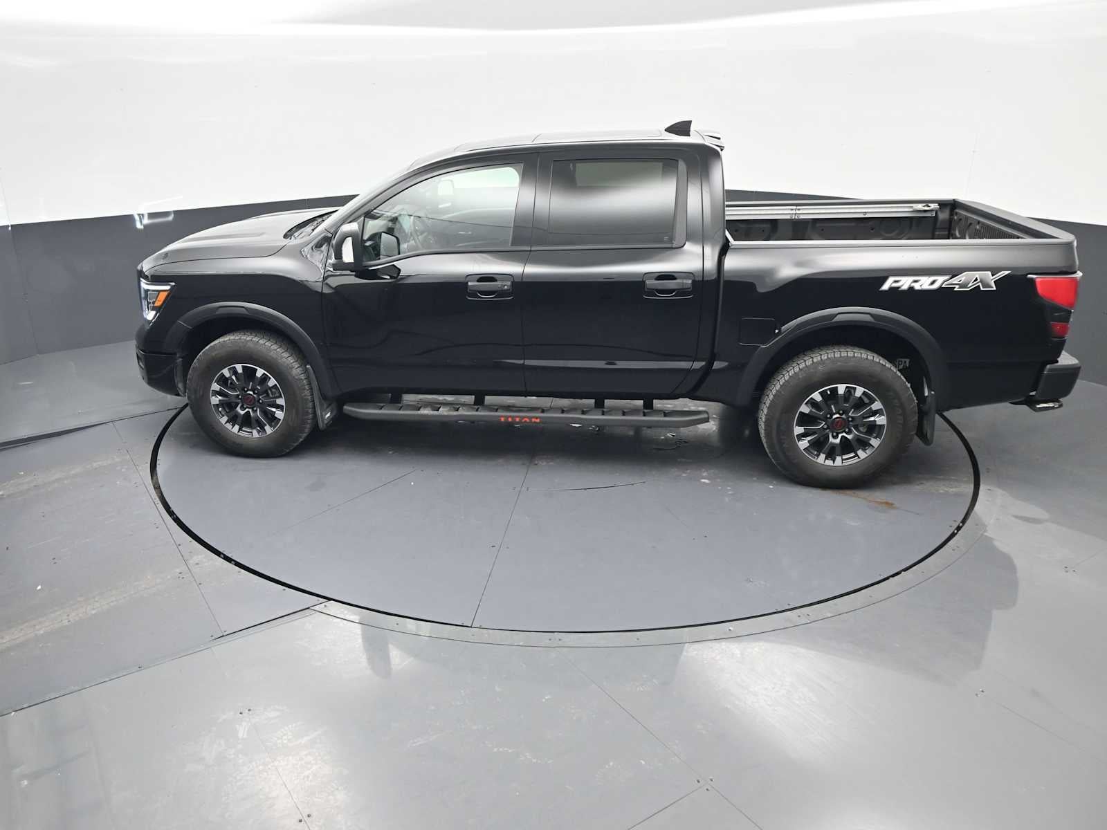 2024 Nissan Titan PRO-4X