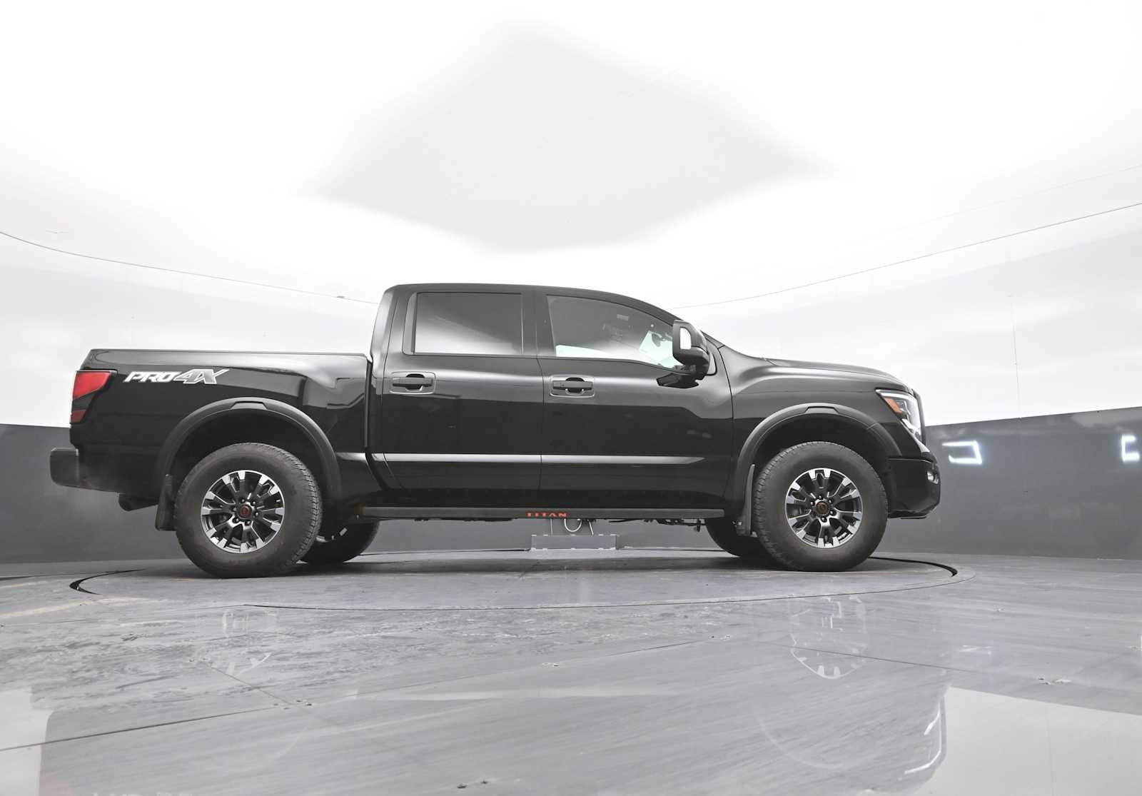 2024 Nissan Titan PRO-4X
