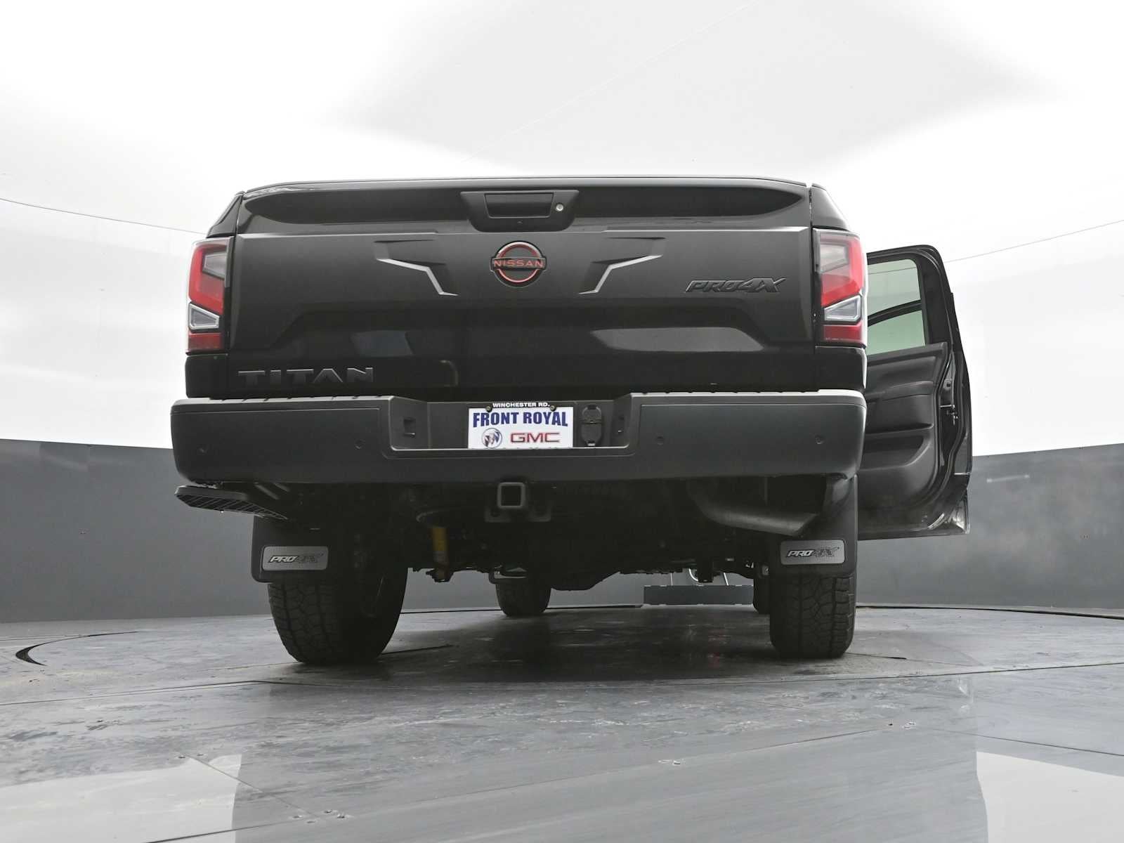 2024 Nissan Titan PRO-4X