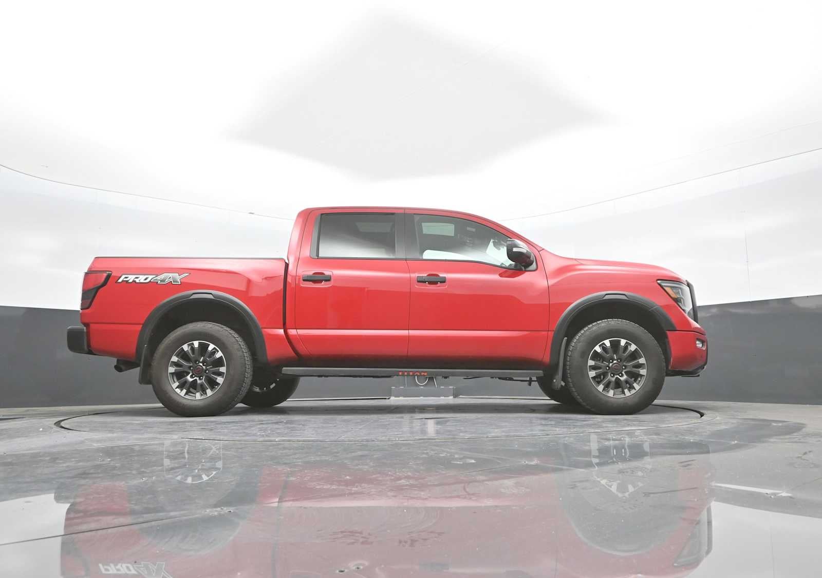 2024 Nissan Titan PRO-4X