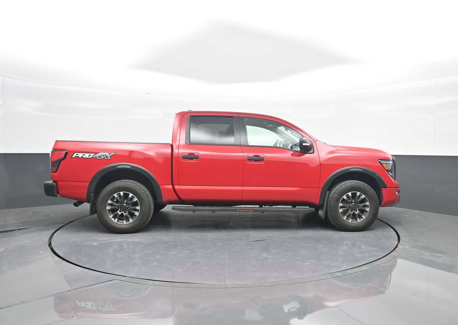 2024 Nissan Titan PRO-4X